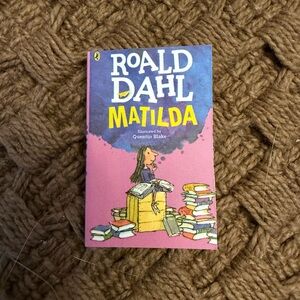 Mini Brands Books 📚